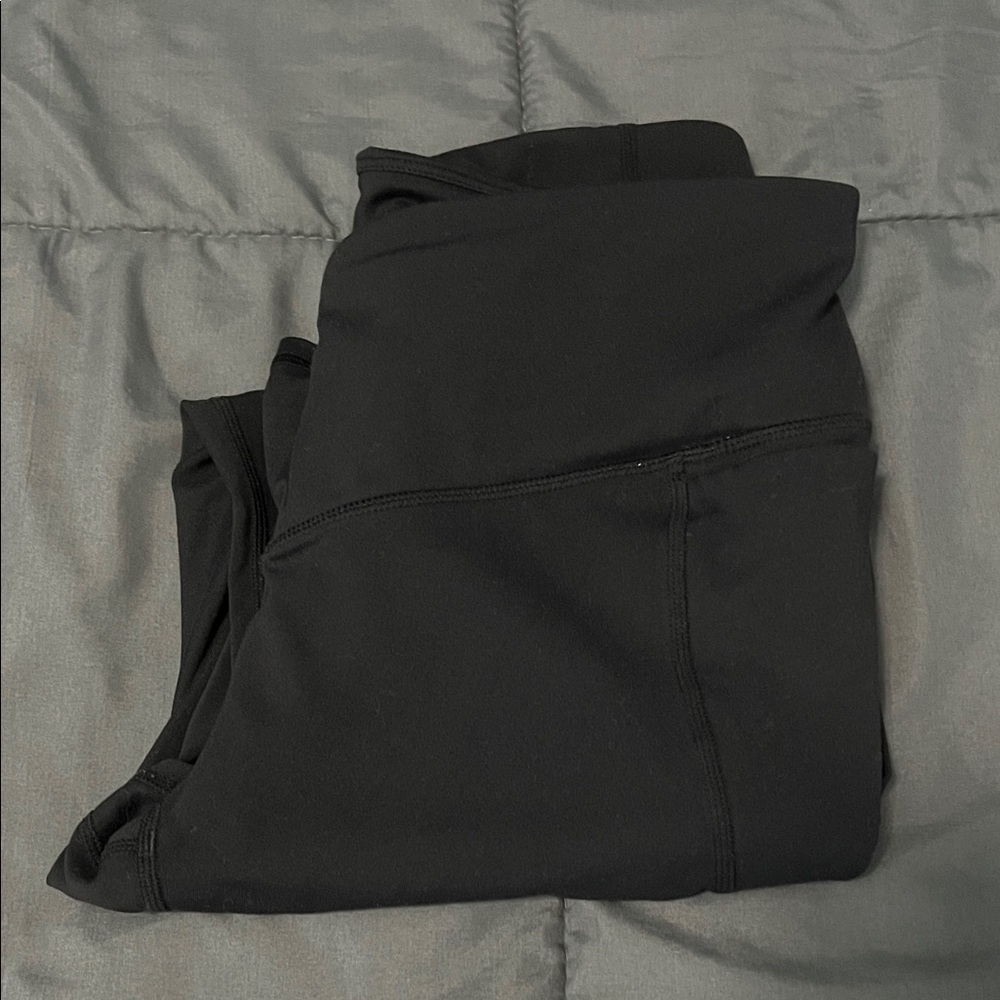 Fabletics V Front Black Legging Size Small